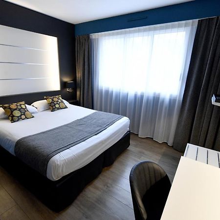 Hotel Des Quatrans Caen Ngoại thất bức ảnh