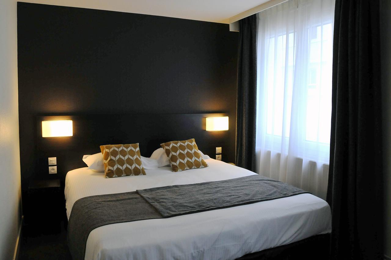 Hotel Des Quatrans Caen Ngoại thất bức ảnh