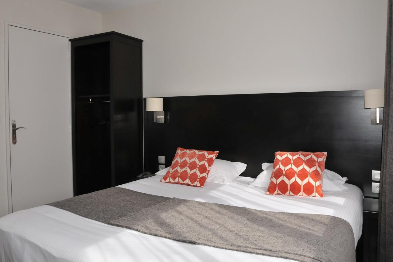 Hotel Des Quatrans Caen Ngoại thất bức ảnh