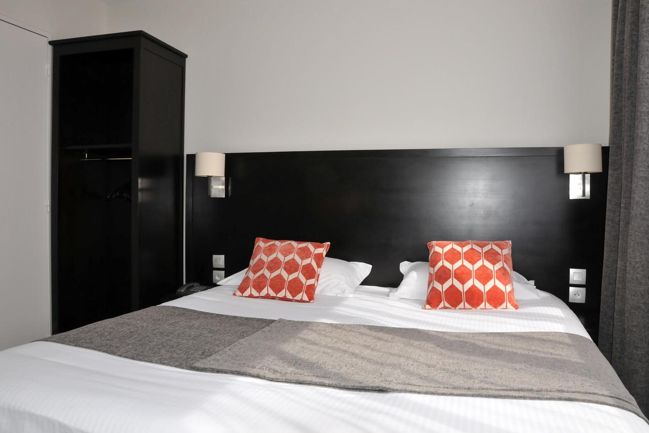 Hotel Des Quatrans Caen Ngoại thất bức ảnh