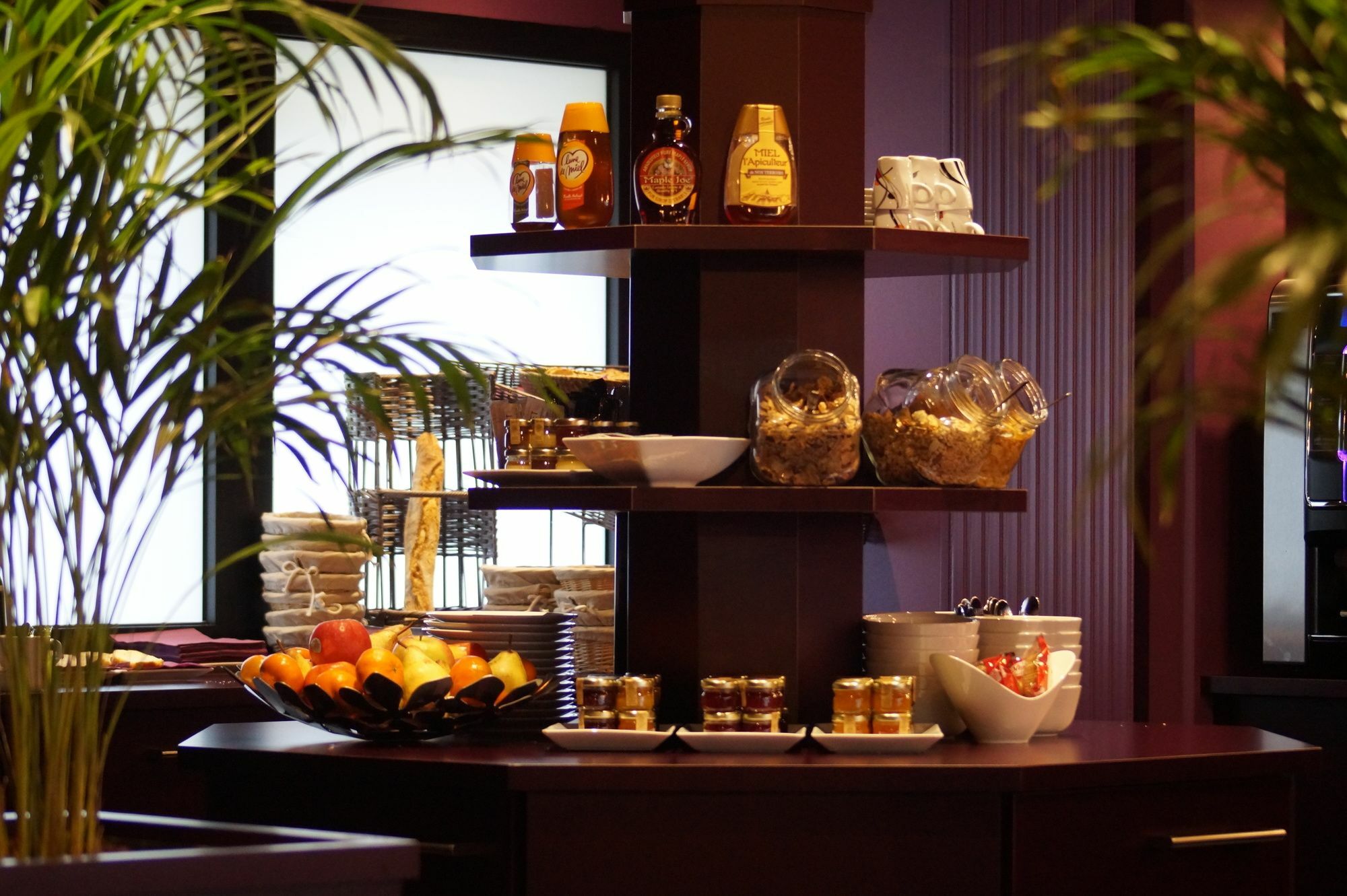 Hotel Des Quatrans Caen Ngoại thất bức ảnh