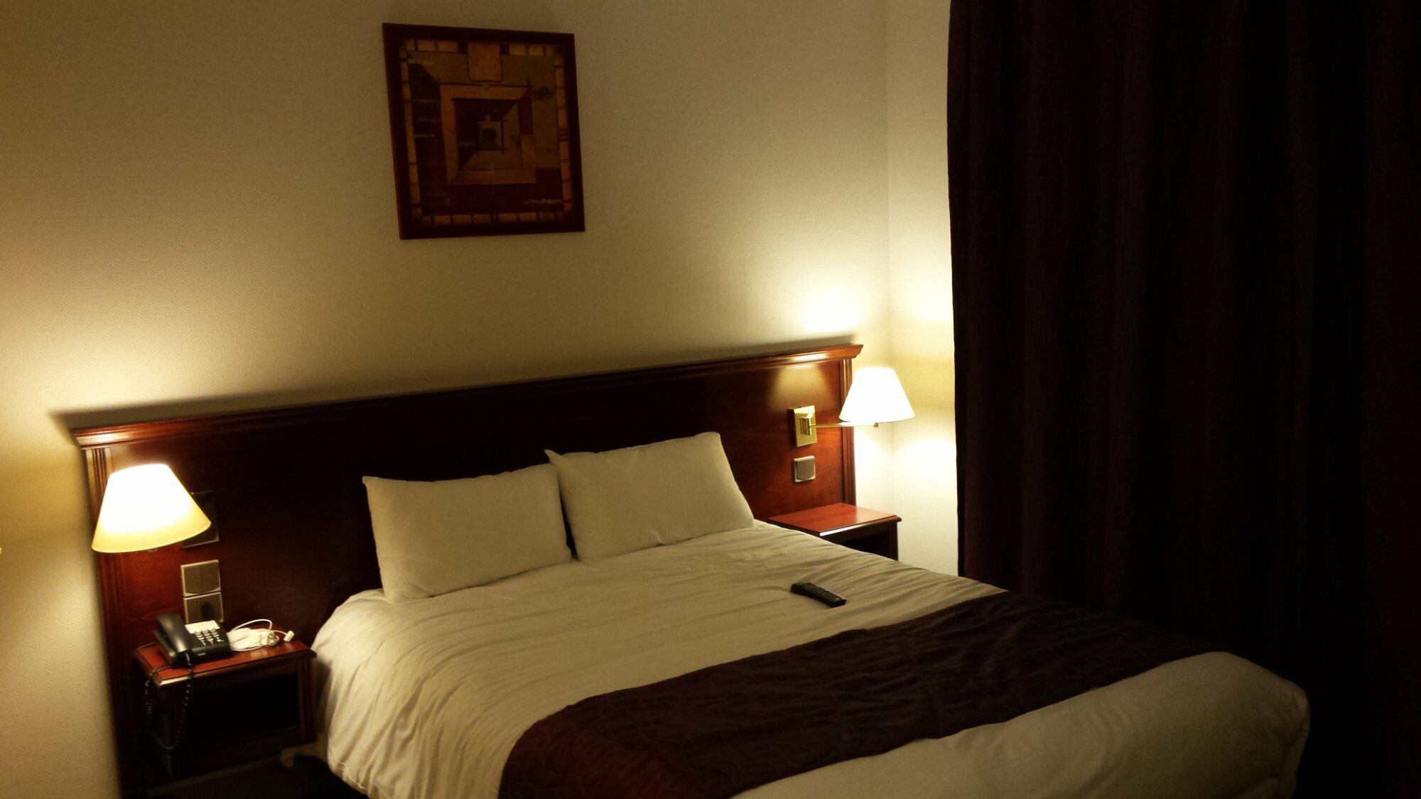 Hotel Des Quatrans Caen Ngoại thất bức ảnh