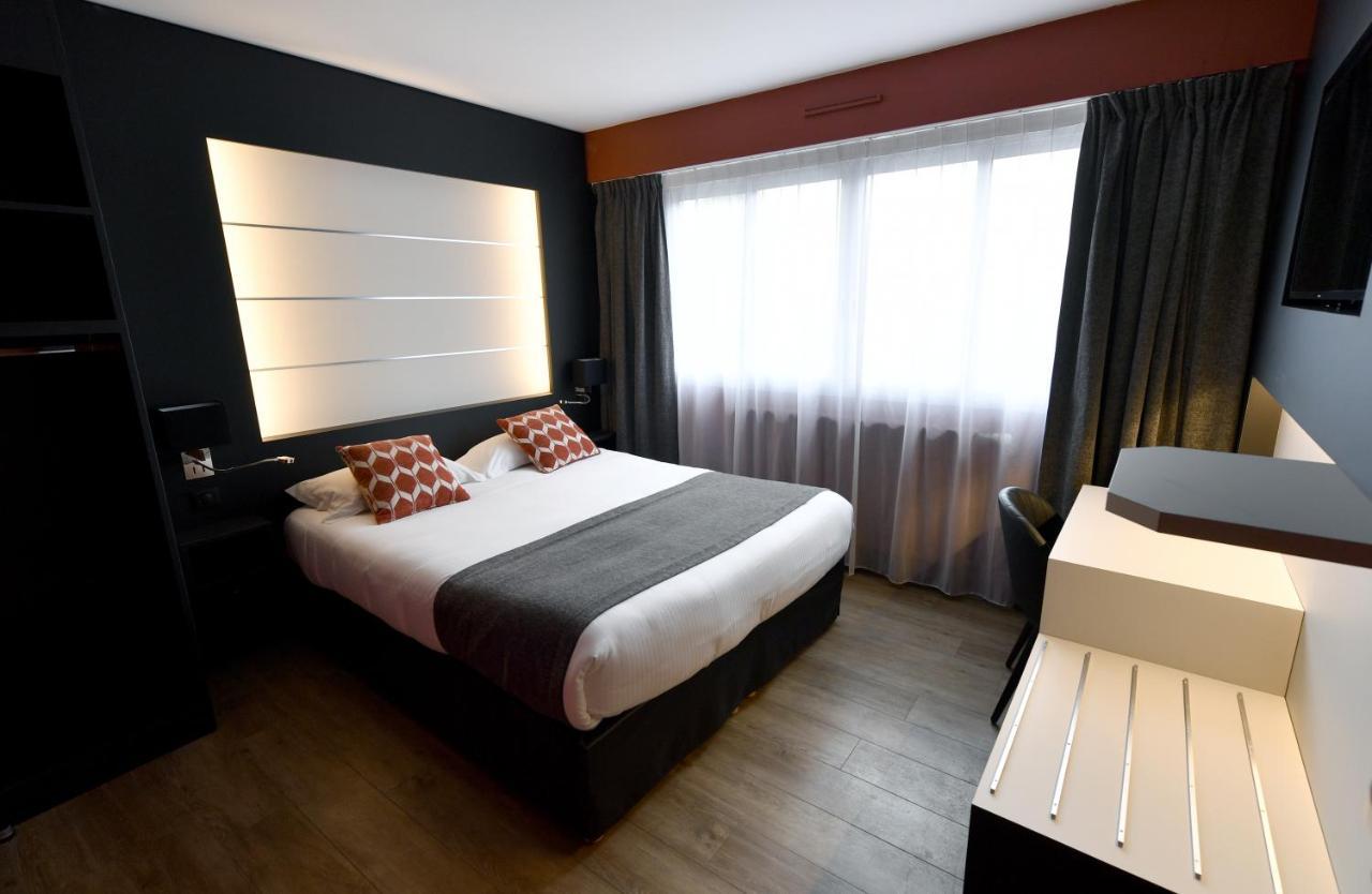 Hotel Des Quatrans Caen Ngoại thất bức ảnh