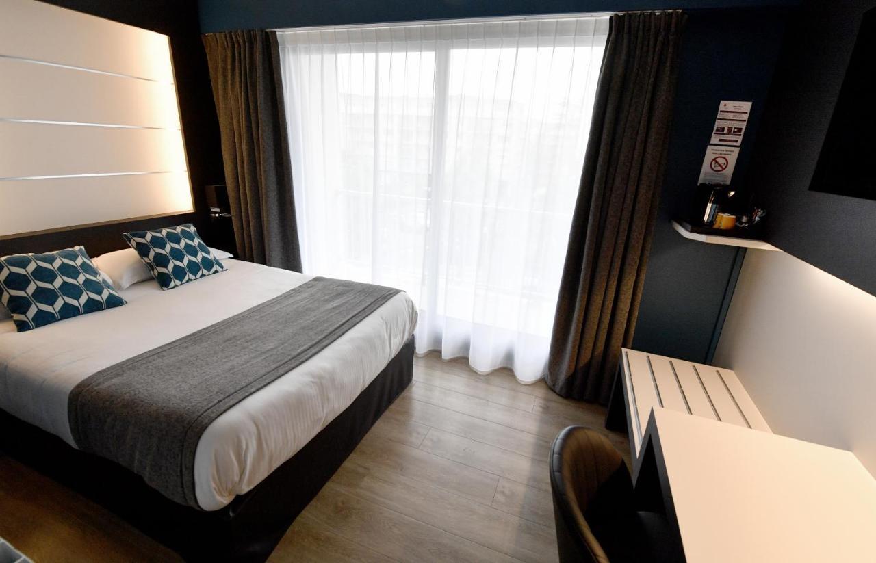 Hotel Des Quatrans Caen Ngoại thất bức ảnh